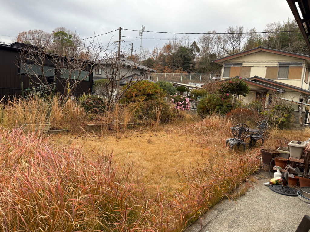 浅口市鴨方町 庭木の伐採・草刈り 便利屋あんばい